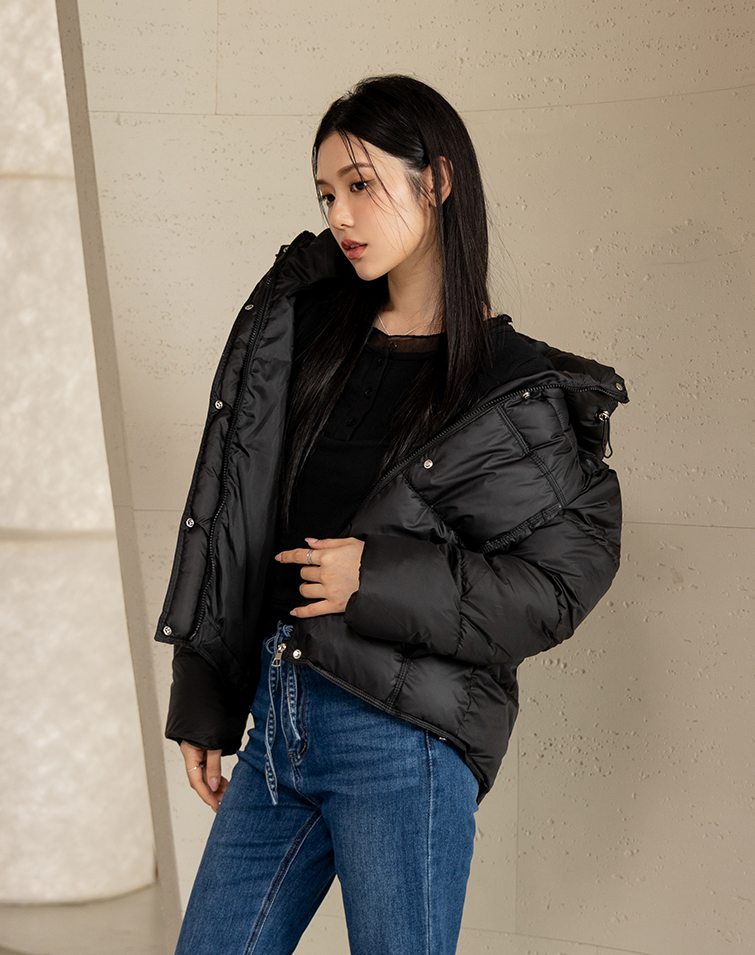 LIGHTWEIGHT PUFFER JACKET