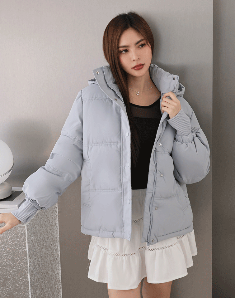 FLUFFY HOODED PUFFER JACKET