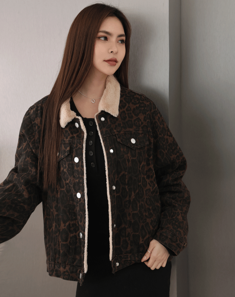 REVERSIBLE LEOPARD PRINT JACKET