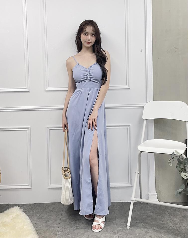 ELEGANT RUCHED MAXI DRESS WITH OPEN BACK