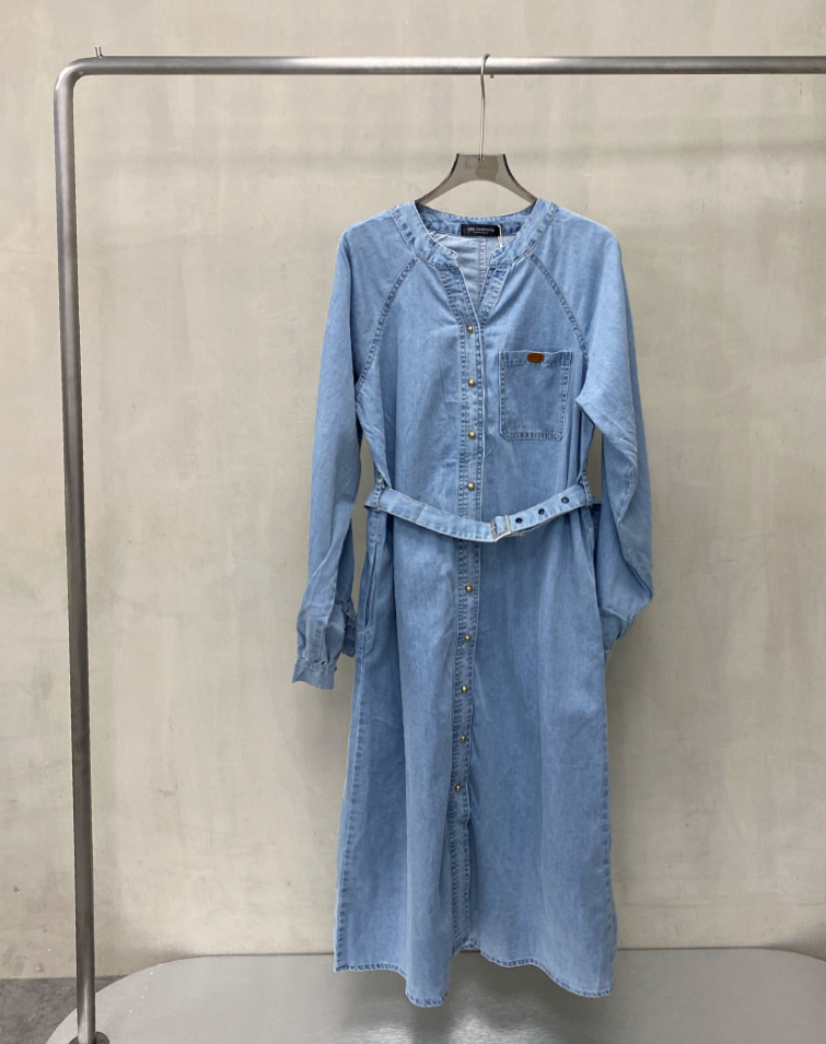 WASHED DENIM LONG-SLEEVE DRESS WITH GOLD BUTTONS