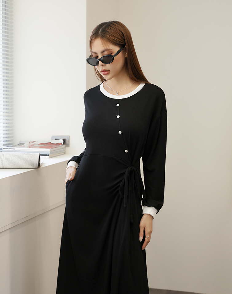 COLORBLOCK KNOTTED BUTTON MAXI DRESS