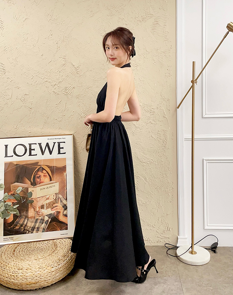 DREAMY WAISTED FLOWY DRESS