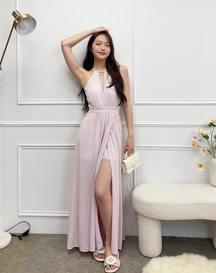 CHIC & SWEET HALTER CUT-OUT DRESS