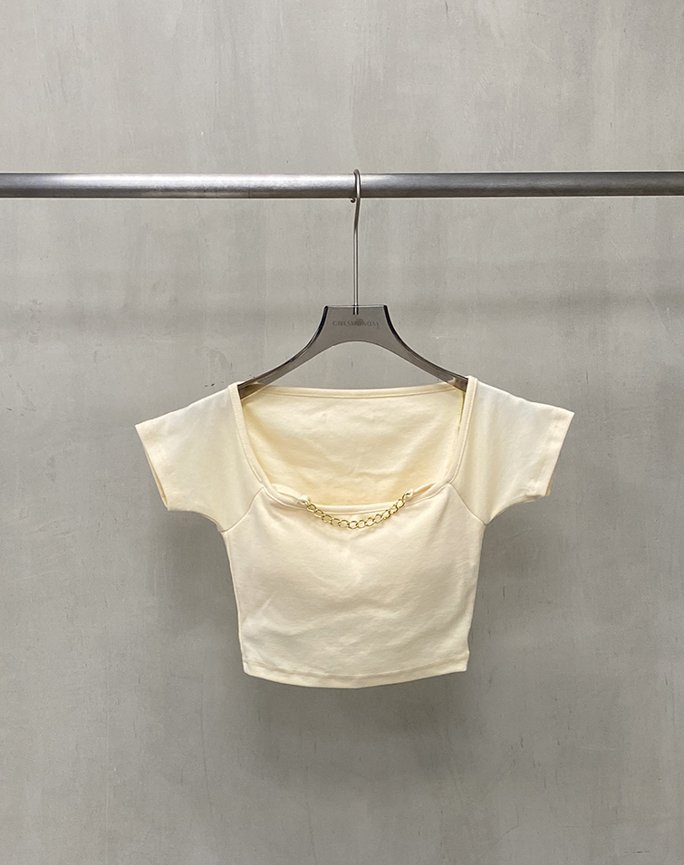 CHAIN-DETAIL SHORT-SLEEVE BRA TOP