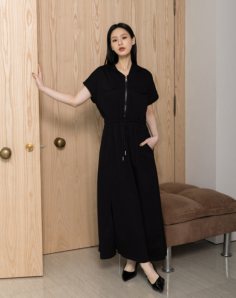 SOFT COTTON HOODED WAISTED MAXI DRESS
