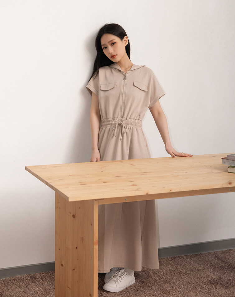SOFT COTTON HOODED WAISTED MAXI DRESS