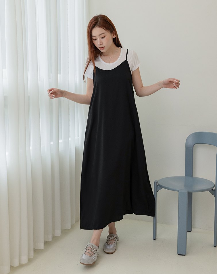 SOFT MINIMALIST CAMI MAXI DRESS