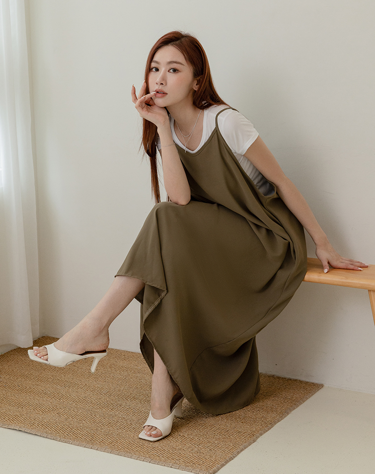 SOFT MINIMALIST CAMI MAXI DRESS
