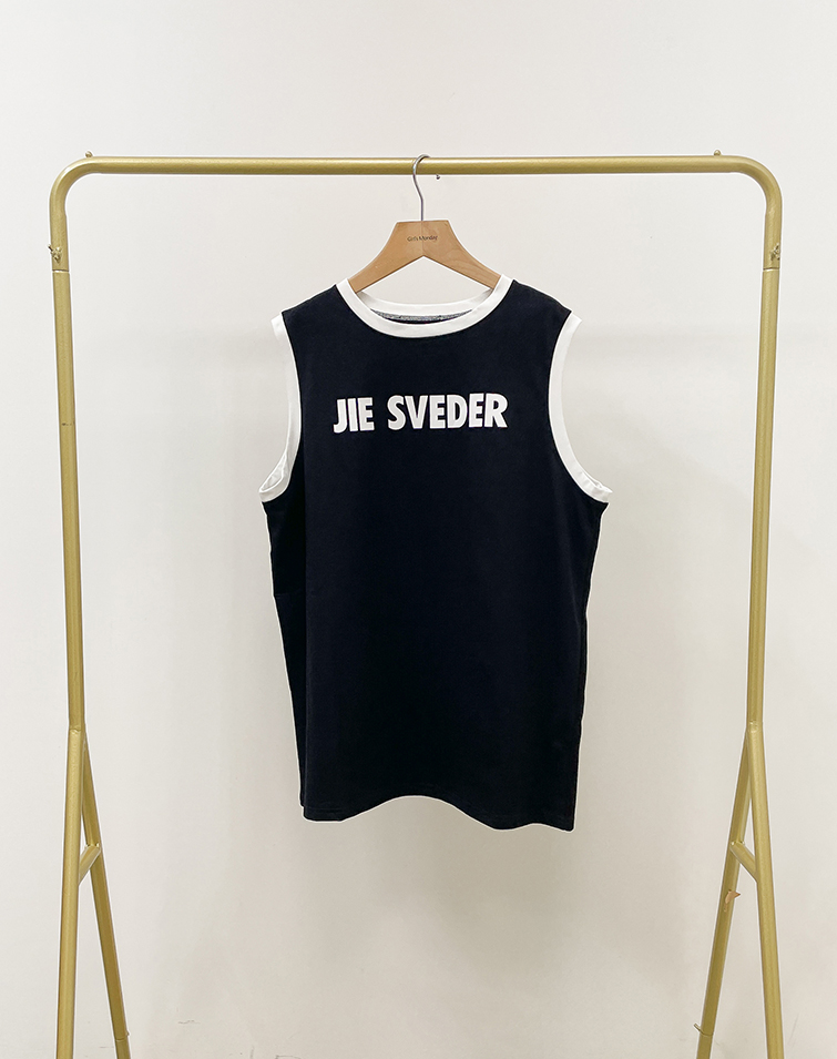 GRAPHIC LETTERING COLORBLOCK STREET DRESS