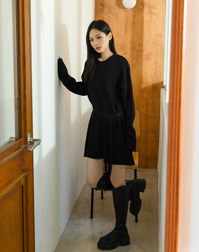 CURVED TIE KNIT DRESS