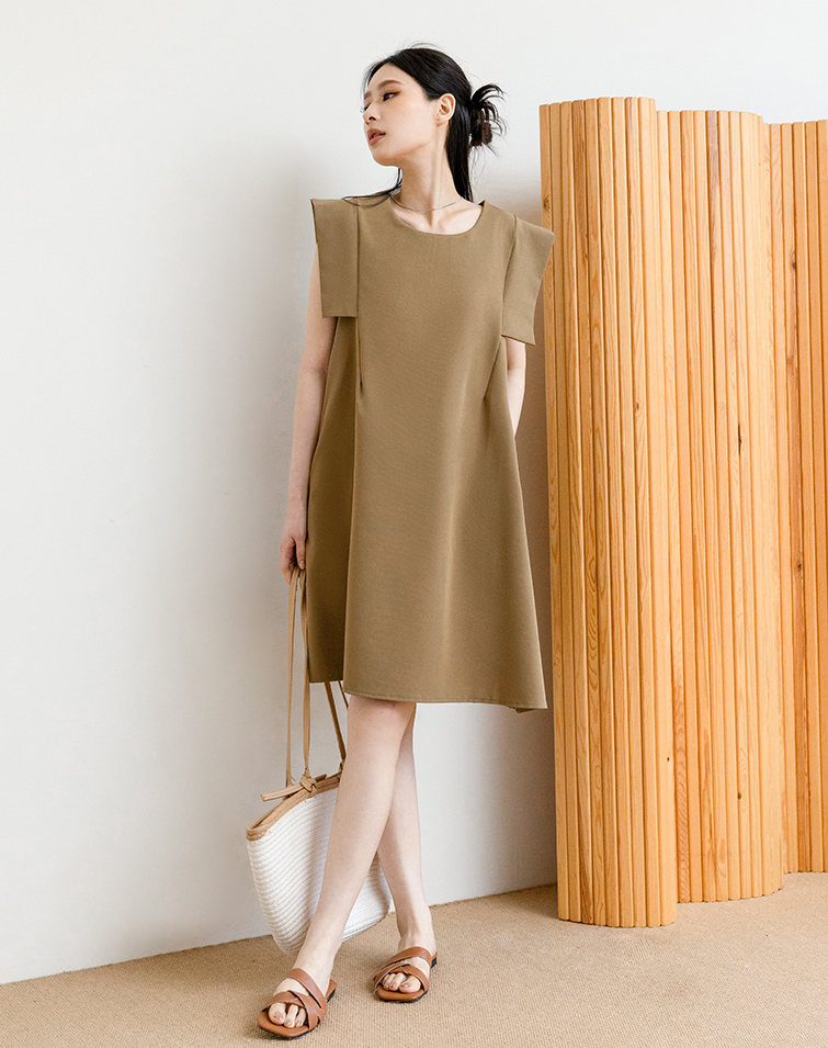 ARM-SHAPING MINI DRESS
