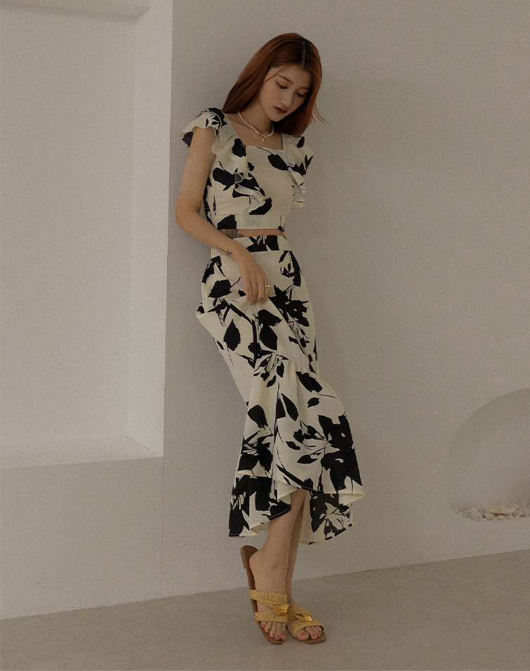 BLACK AND WHITE FLORAL CO-ORD SET