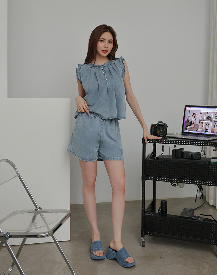 PLAYFUL RUFFLE DENIM VEST SET