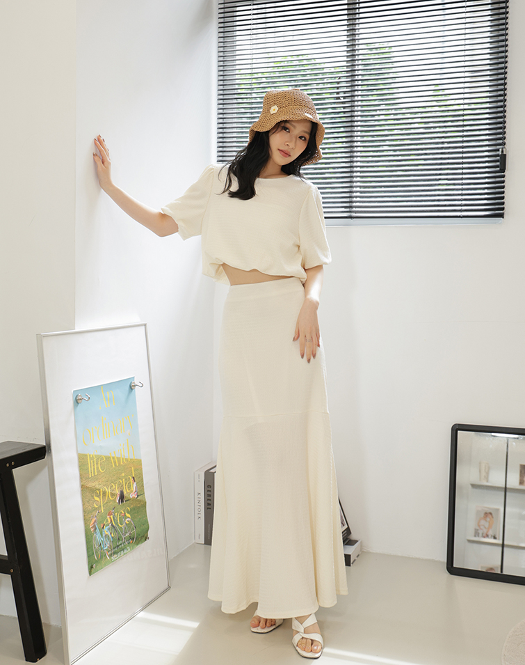 FRENCH 3D TEXTURED PUFF SLEEVE SET