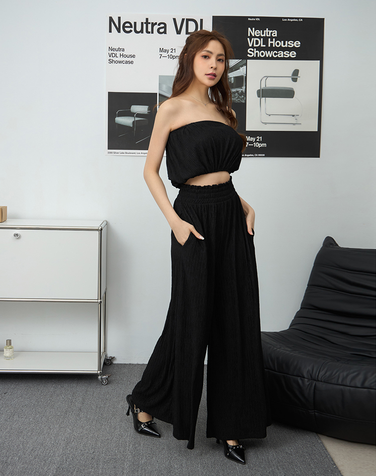 RIPPLED TEXTURED OFF-SHOULDER SET