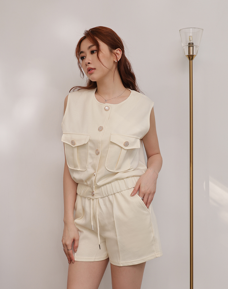 ROMANTIC GOLD BUTTON VEST SET