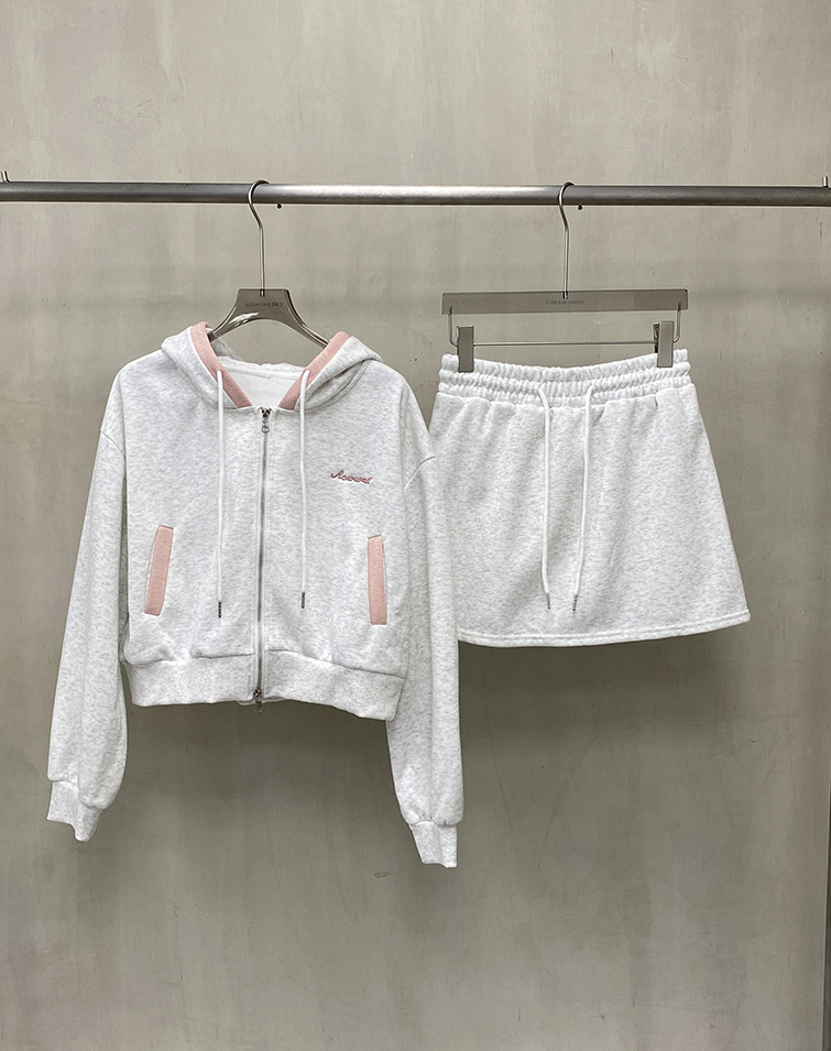 CONTRAST LETTER FLEECE SET