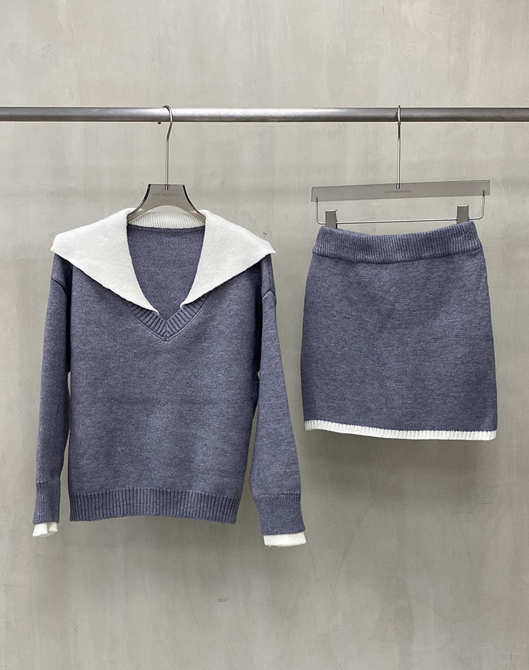 SOFT-KNIT COLORBLOCK COLLARED SET