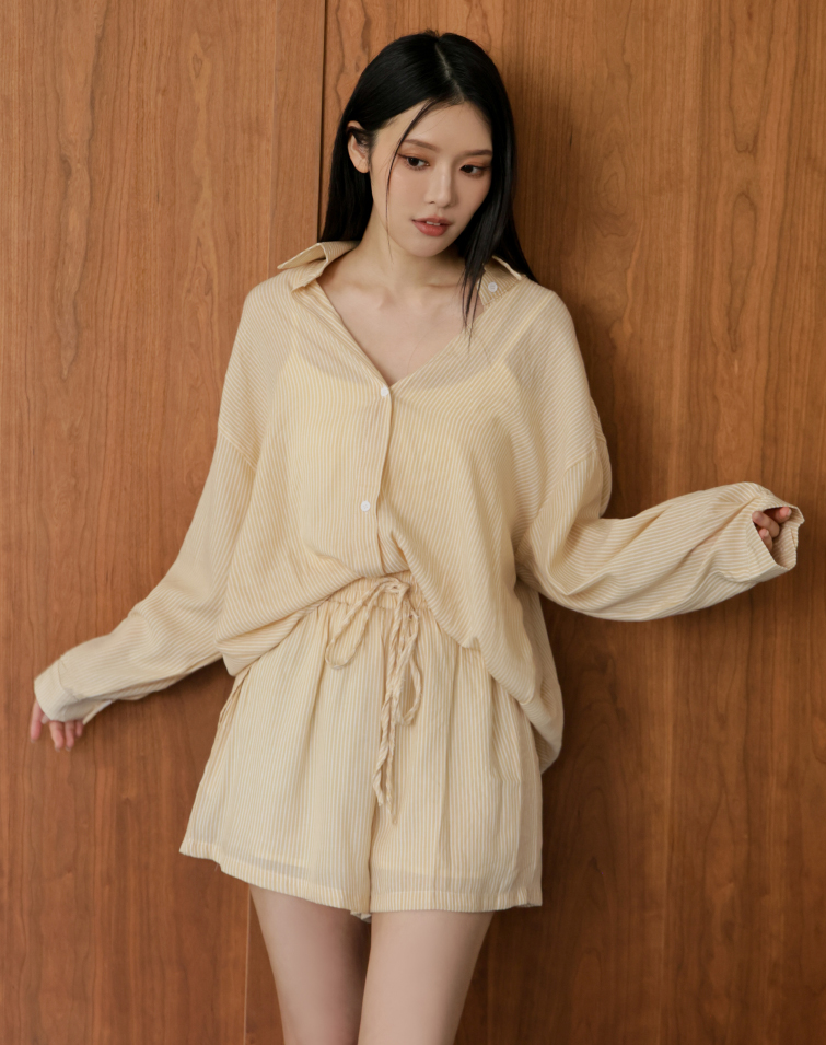 CASUAL STRIPED SHORTS SET