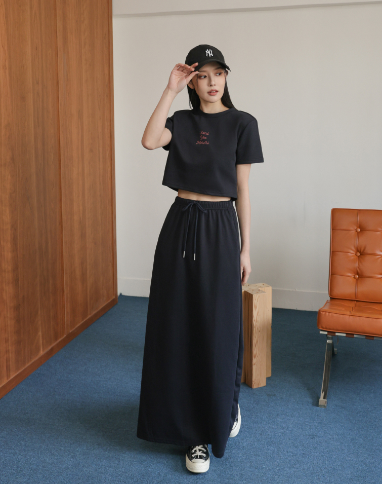 SILKY MOUSSE COTTON LETTER-EMBROIDERED SET