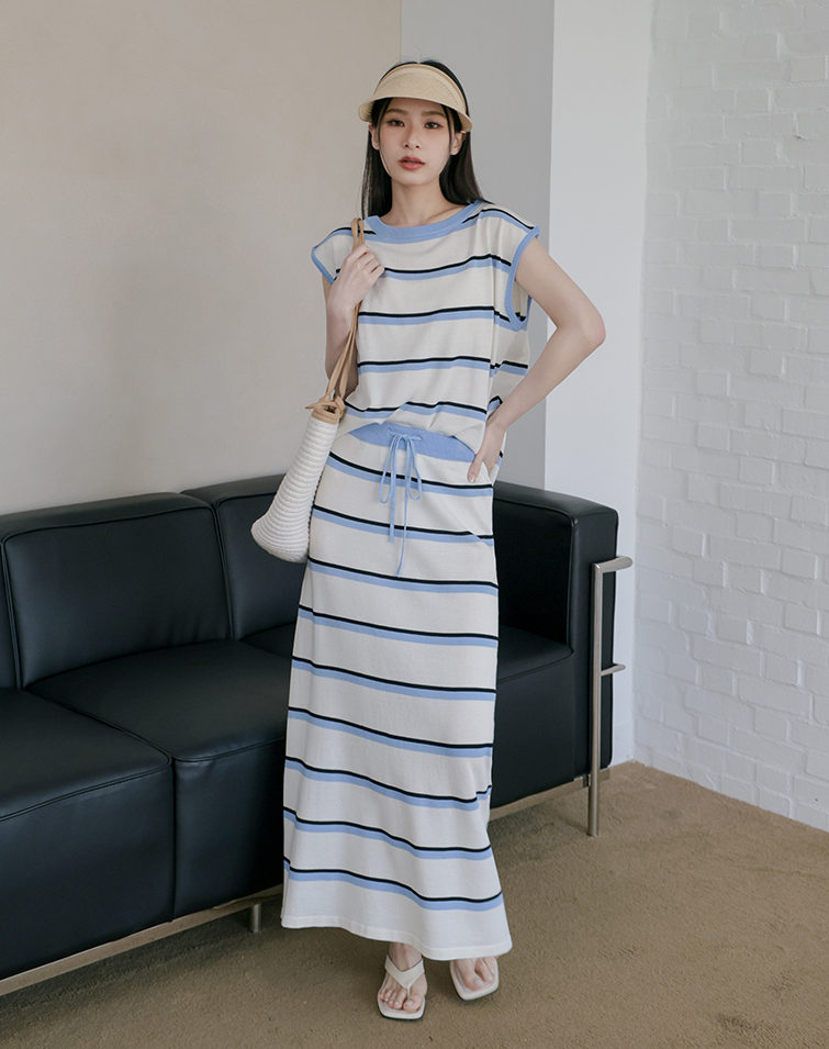 COOLING CONTRAST STRIPED SET