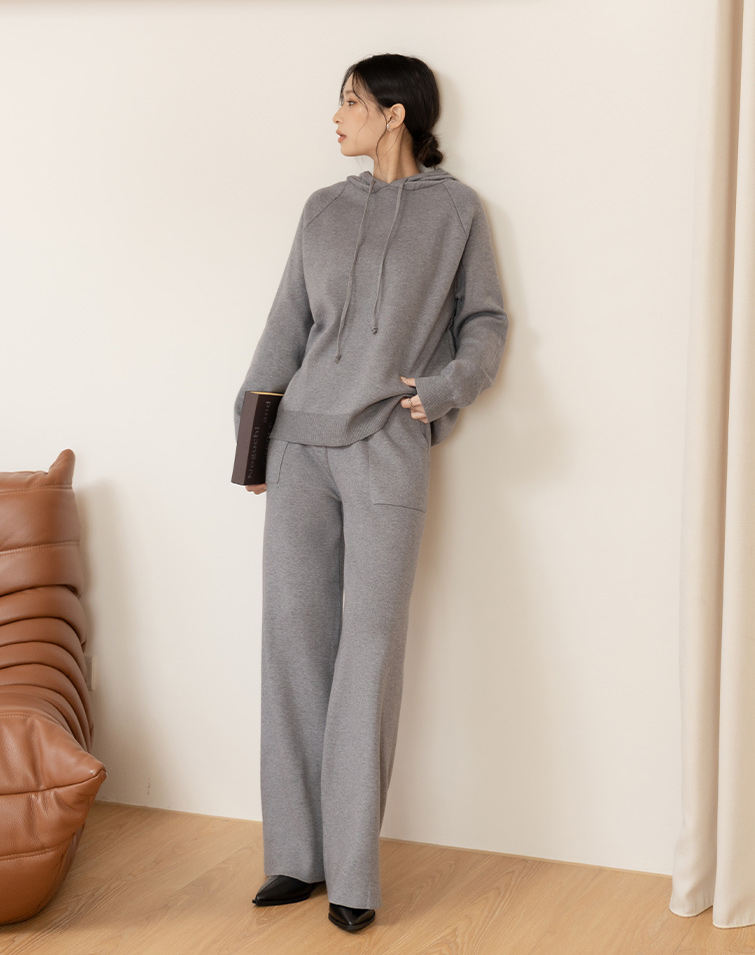 SOFT HOODED SET