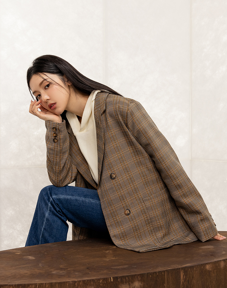 CLASSIC BRITISH PLAID BLAZER