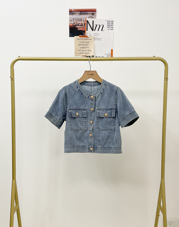 GOLD BUTTON ROUND NECK DENIM JACKET