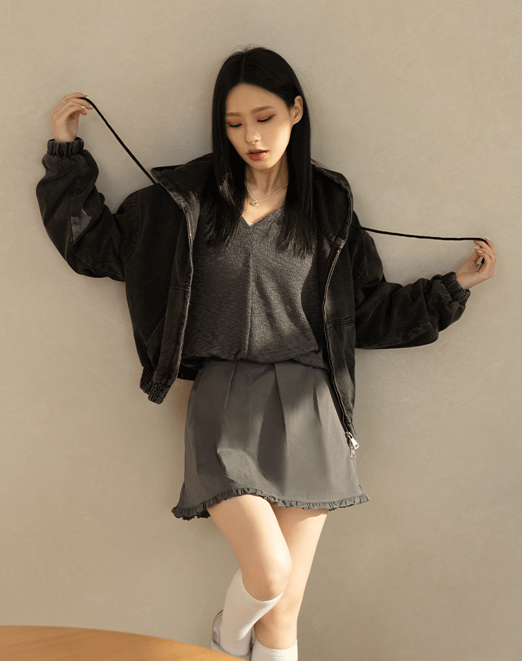 WASHED DRAWSTRING HOODED DENIM JACKET