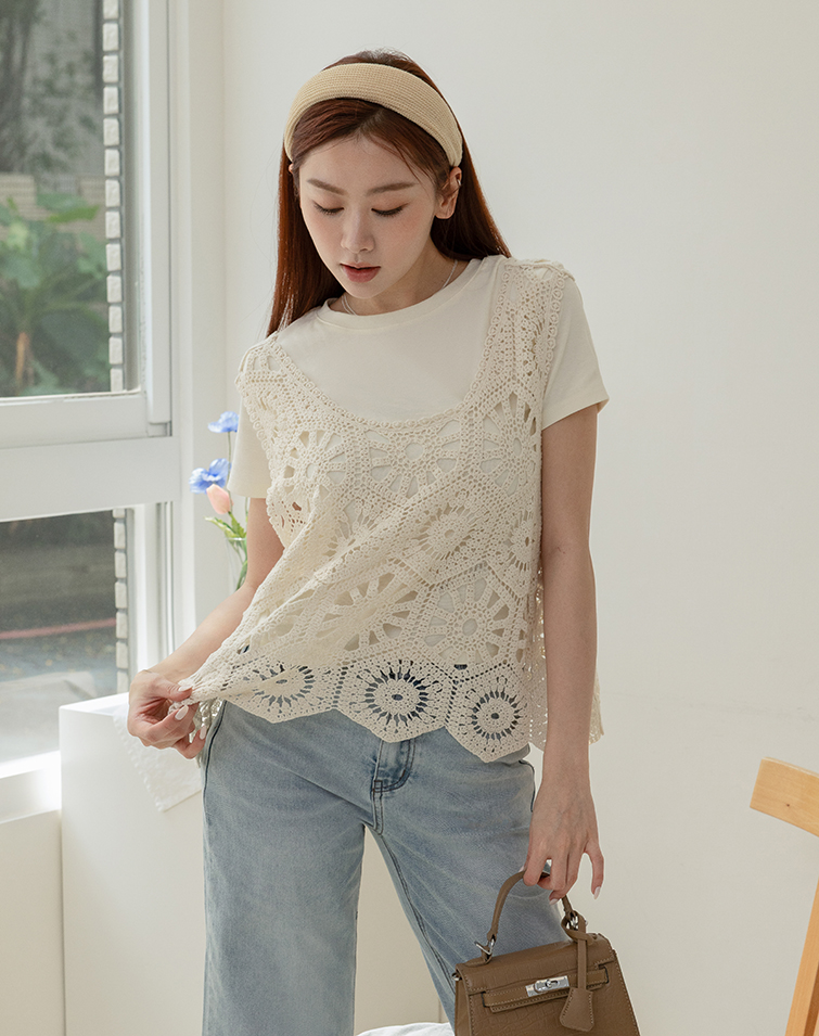 NATURAL CROCHET LAYERED TOP