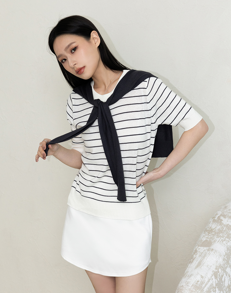 CONTRAST-STRIPE TWO-PIECE TOP