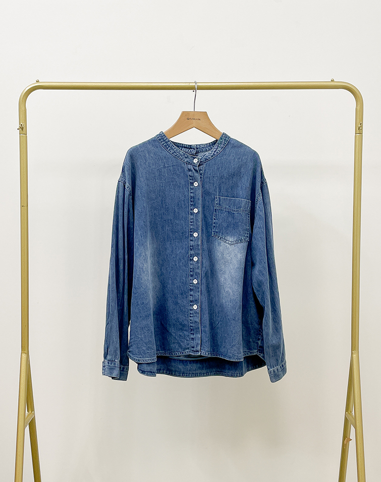 CLASSIC FADING DENIM LONG-SLEEVE SHIRT
