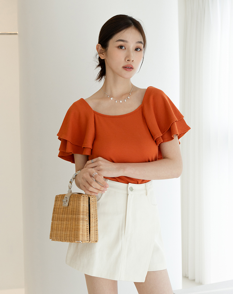 LOVELY RUFFLE SLEEVES TOP