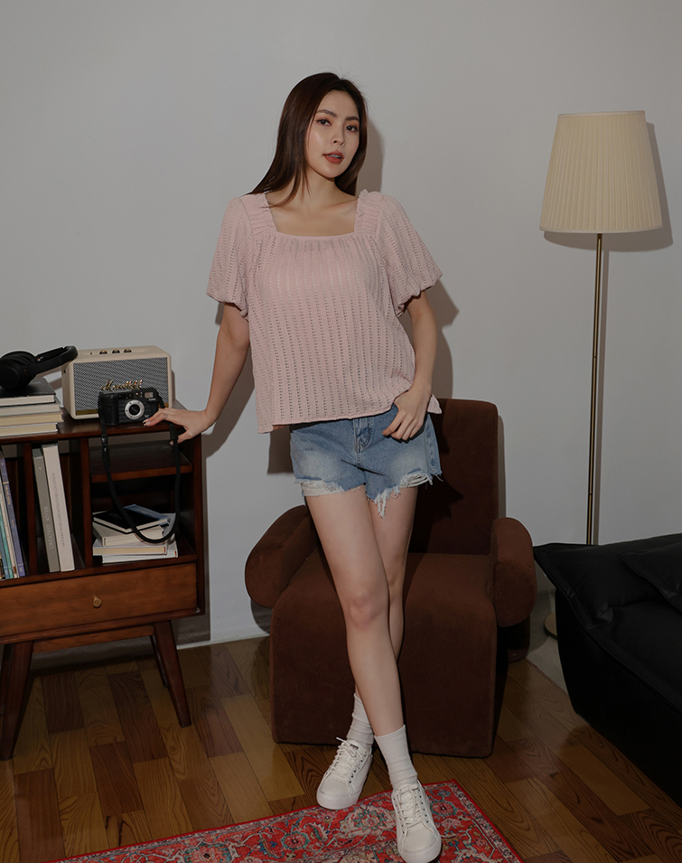 SQUARE NECK EYELET SHORT-SLEEVE TOP