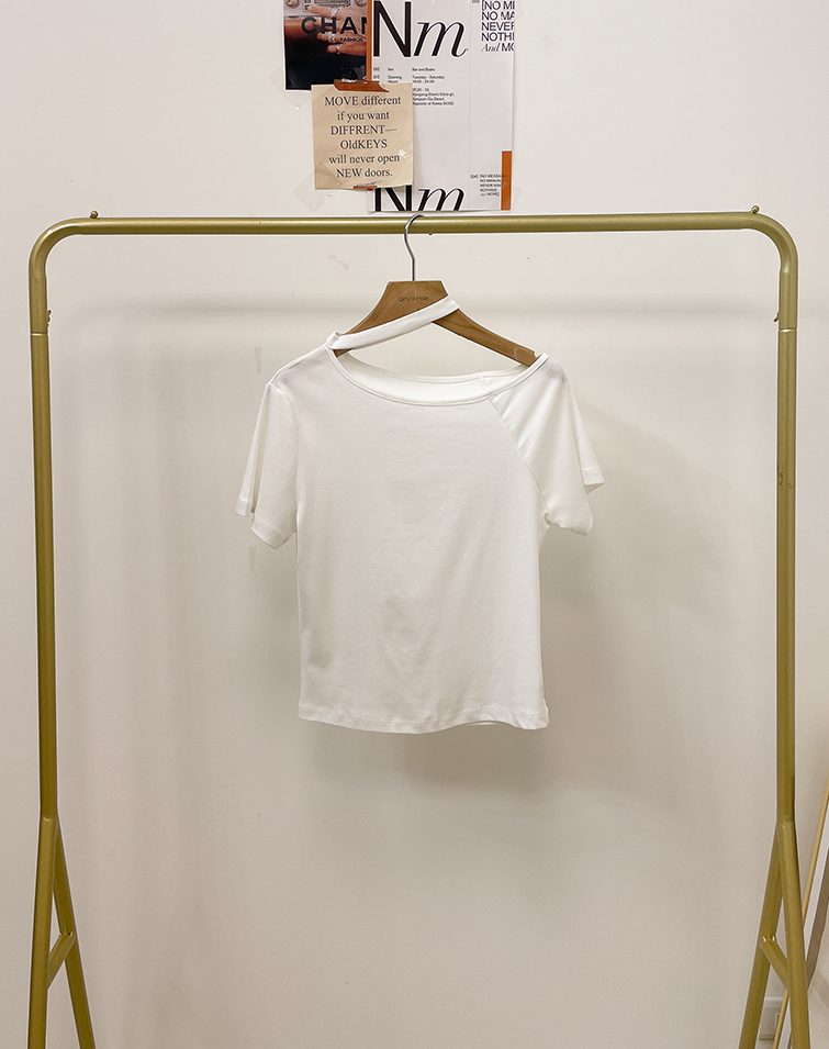 ASYMMETRICAL HALTER SHORT SLEEVE TOP