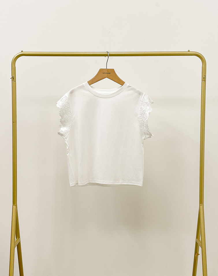 SOLID COLOR SOFT LACE-TRIMMED TOP