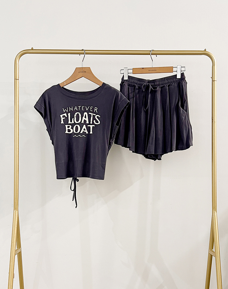 ENGLISH LETTERING TIE-FRONT SHORT-SLEEVE TOP SET