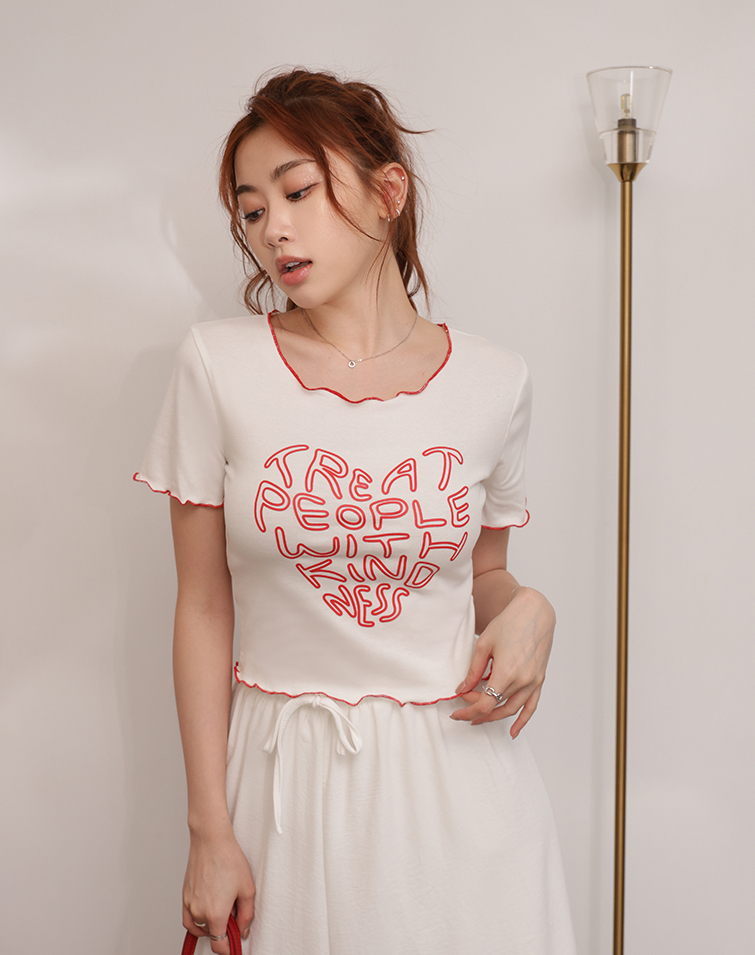 PERSONALITY LETTERS RUFFLED EDGE TOP