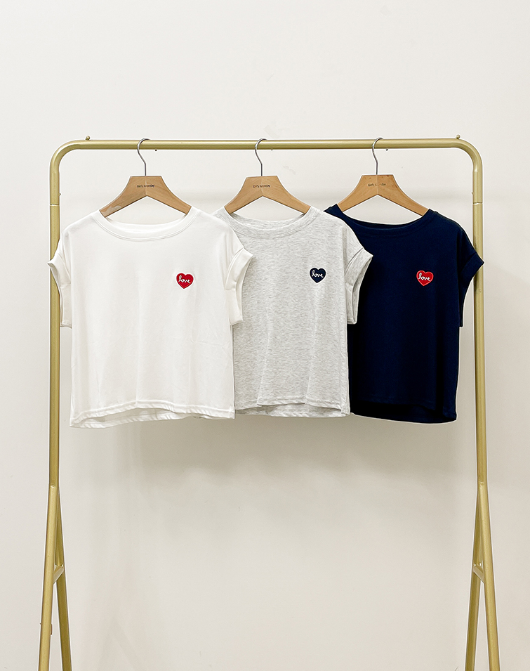 ELEGANT HEART EMBROIDERED  SHORT SLEEVE  TEE