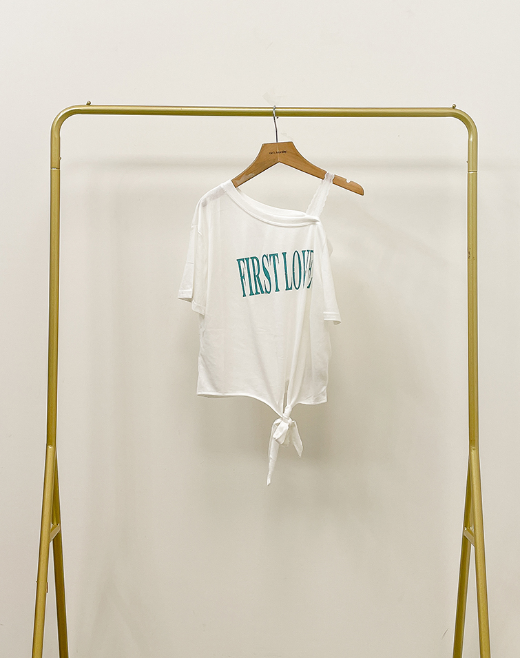 ASYMMETRICAL LACE STRAP PRINTED TOP