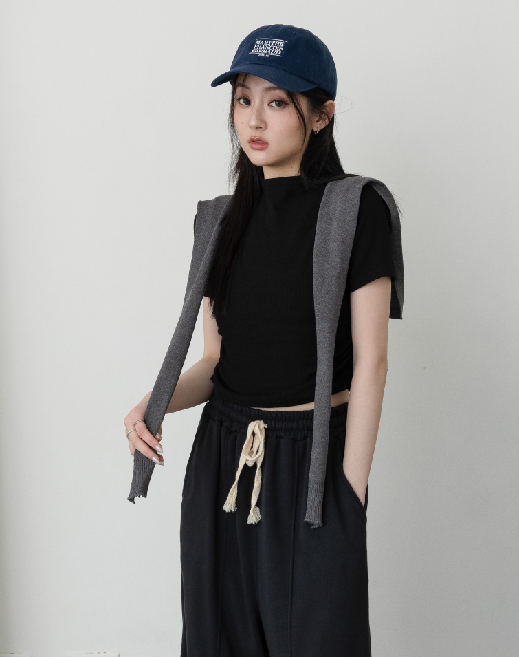 MIT SLIM FIT RIB MOCK TOP