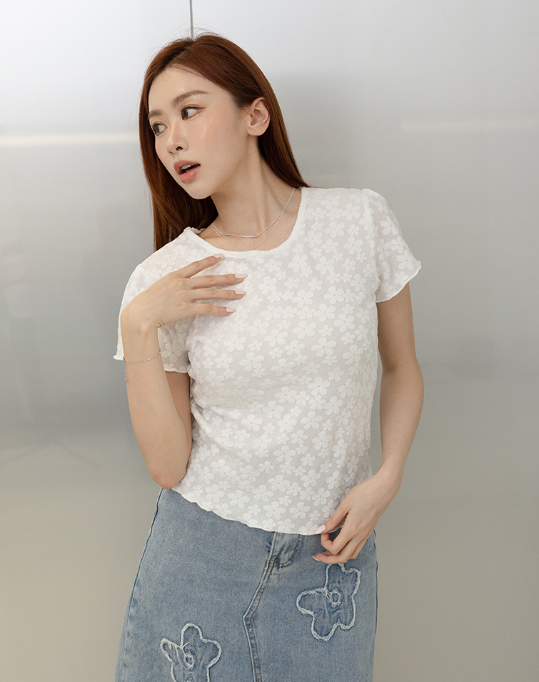 FRENCH FLORAL LACE TRIM TEE