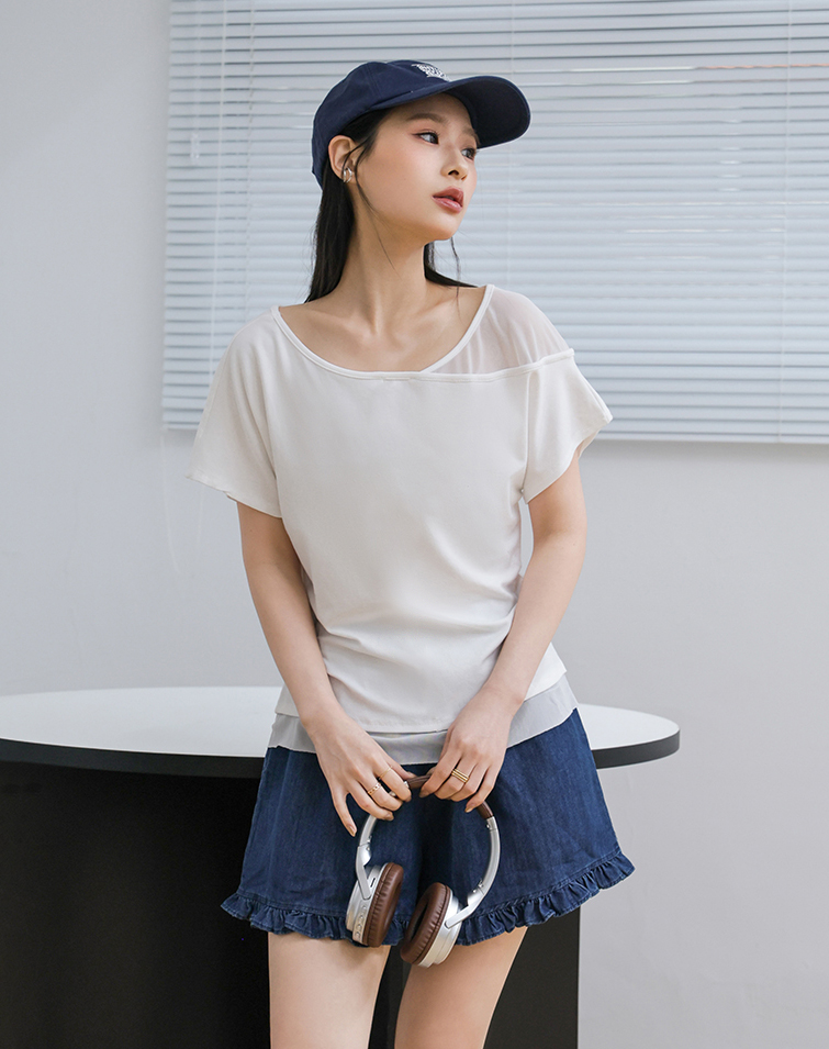 SHEER MESH CRISS-CROSS TOP