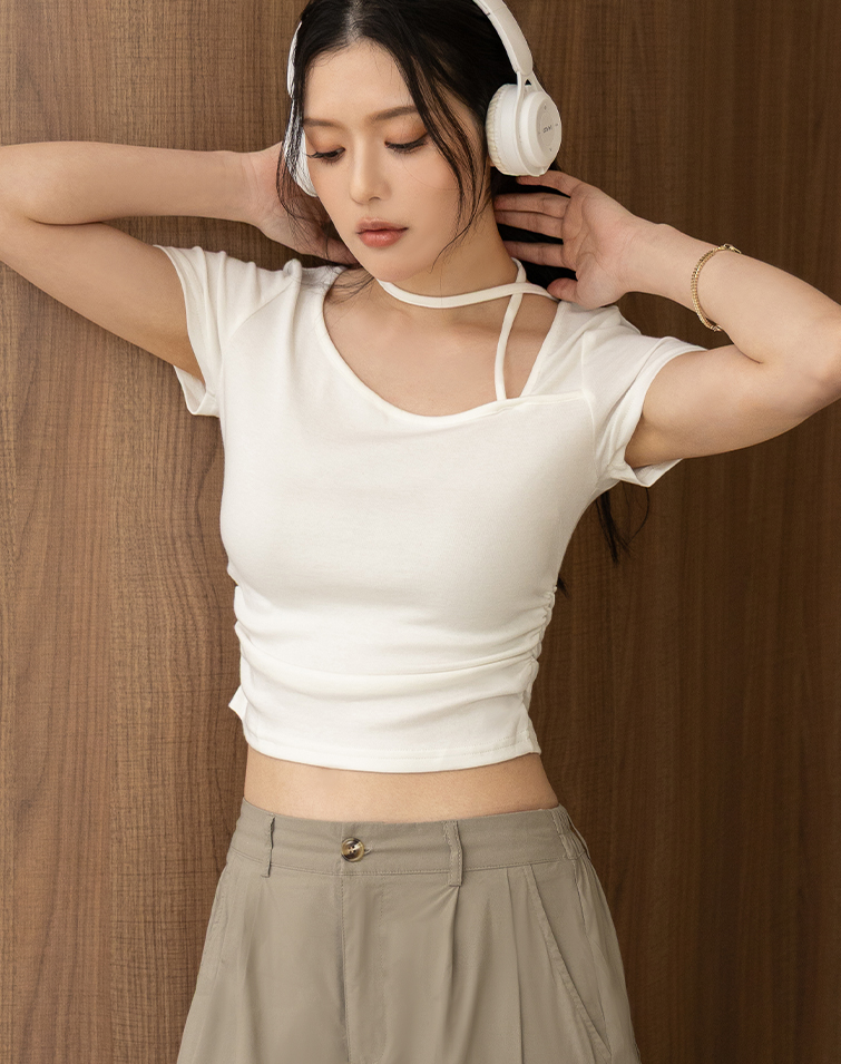 SOFT RUCHED TIE TOP