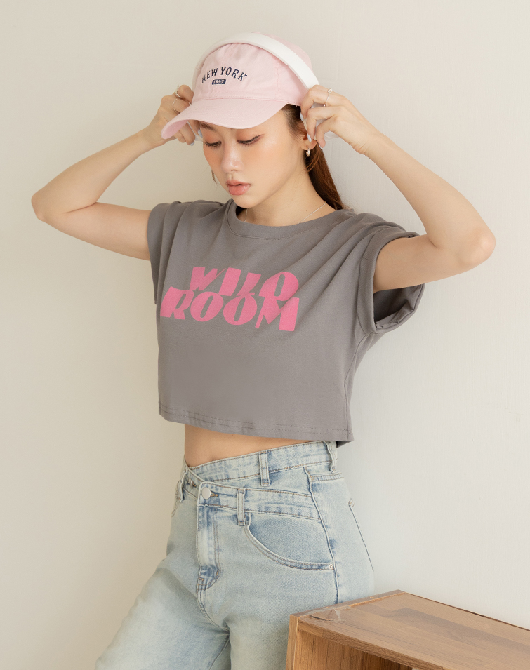CONTRAST  CUFFED TEE