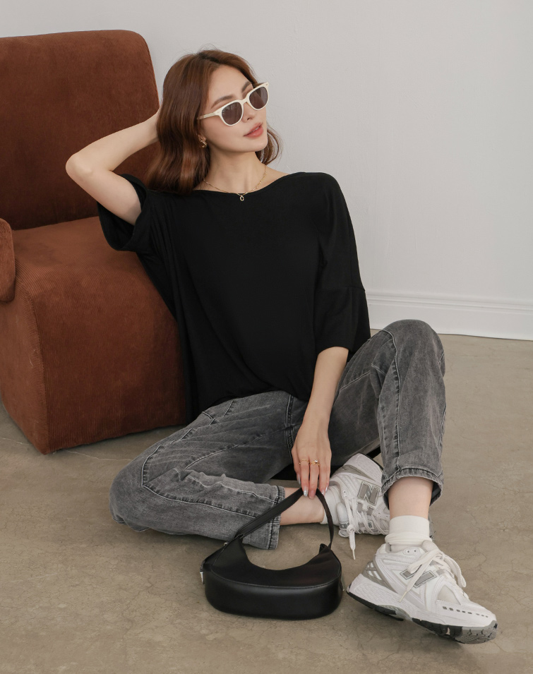 SOFT BACKLESS TEE