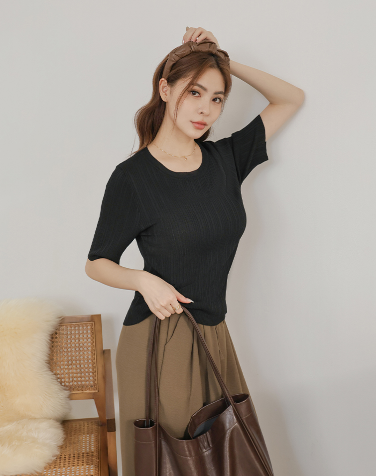 COOLING LIGHTWEIGHT CREWNECK TEE