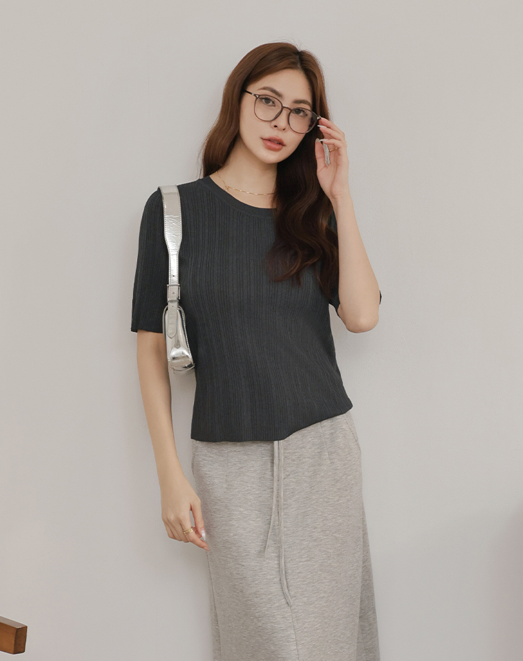 COOLING LIGHTWEIGHT CREWNECK TEE