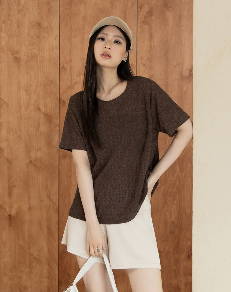 LIGHTWEIGHT CREWNECK TOP